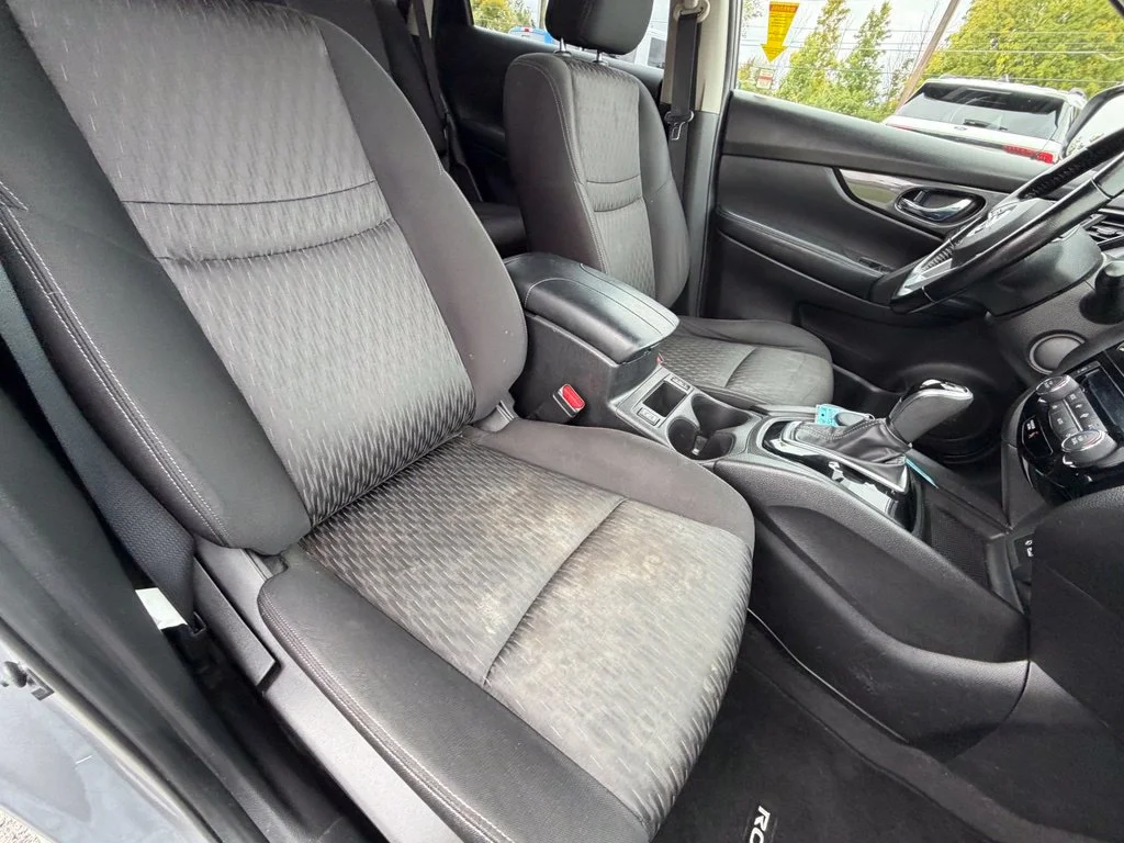 Used 2020 Gray Nissan SV image 37