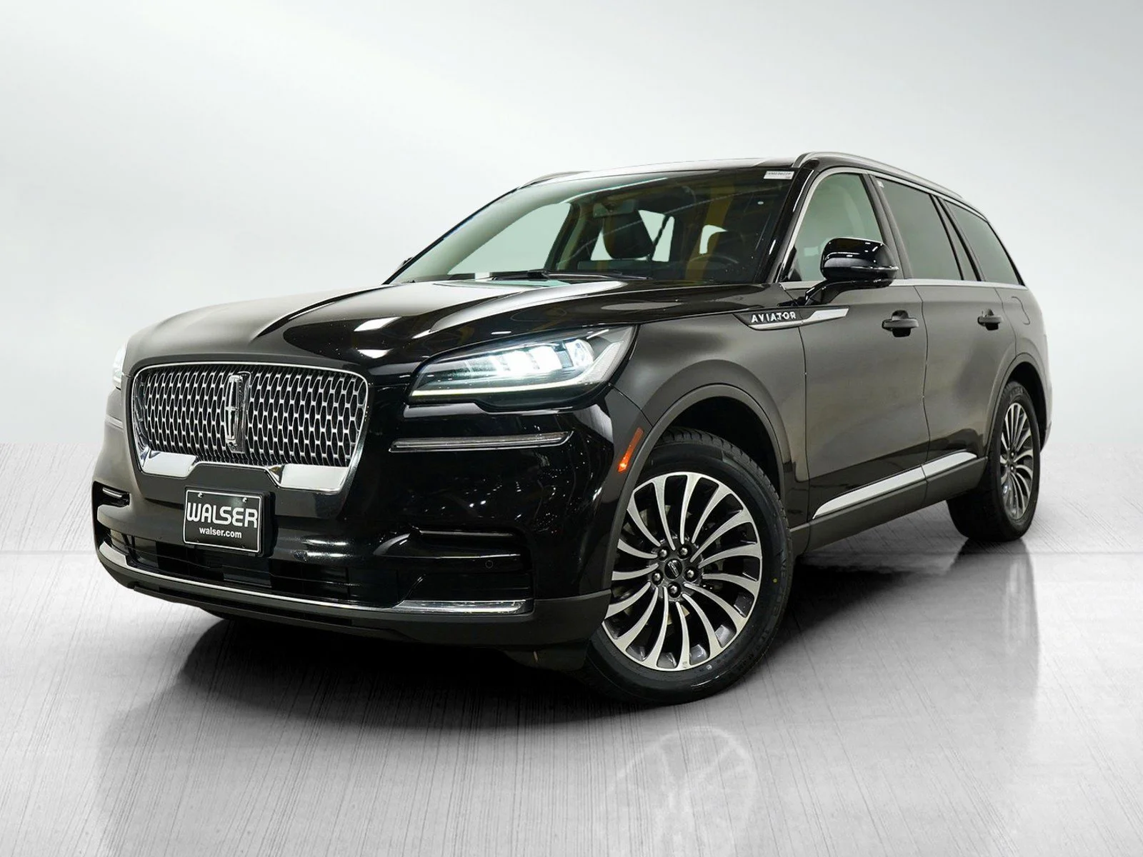 2022 Lincoln Aviator Reserve AWD's photo