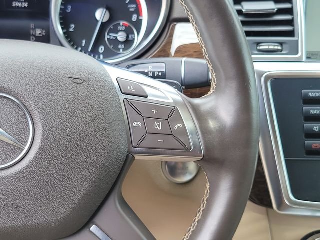 Used 2015 Black Mercedes-Benz ML 350 image 33