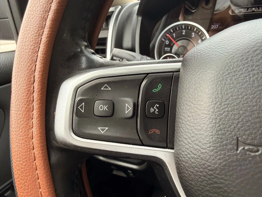 Used 2019 Blue Ram Big Horn/Lone Star image 16