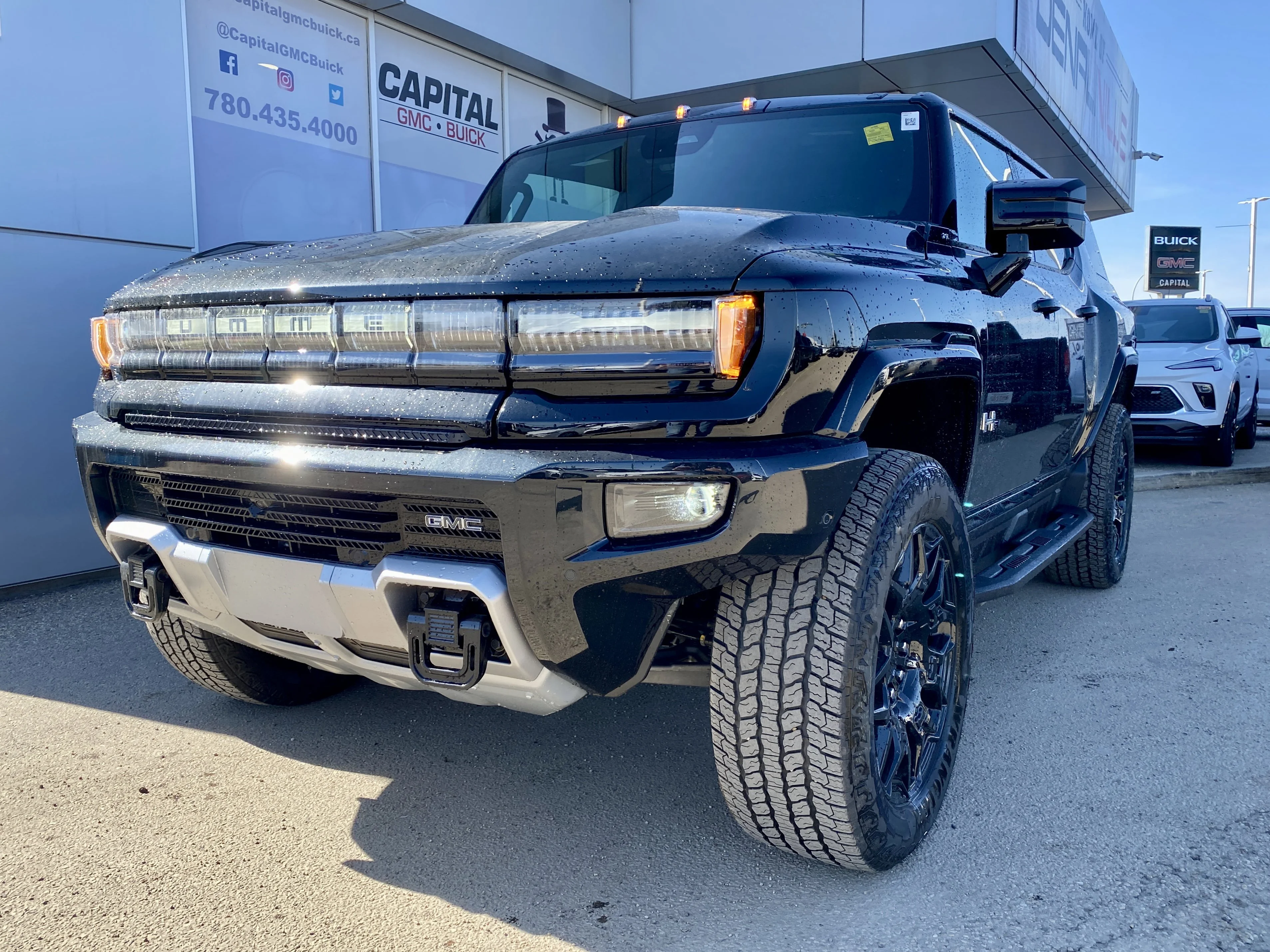 New 2026 VOID BLACK GMC 2X image 2
