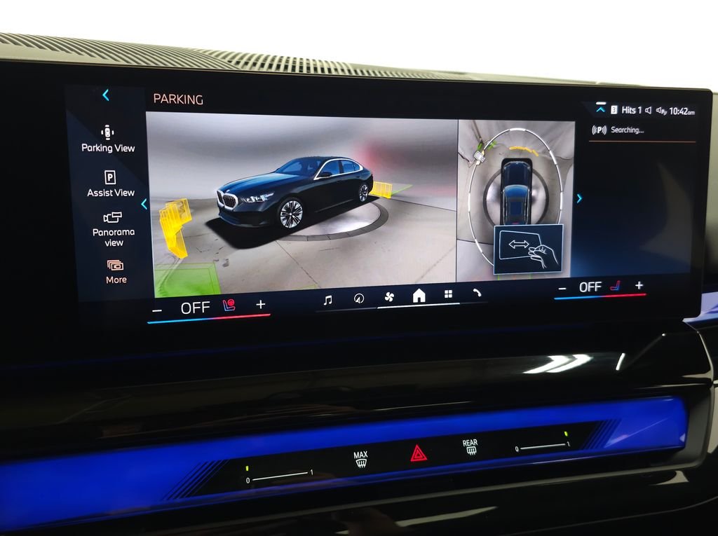 Used 2024 Black Sapphire Metallic BMW 540i xDrive image 33