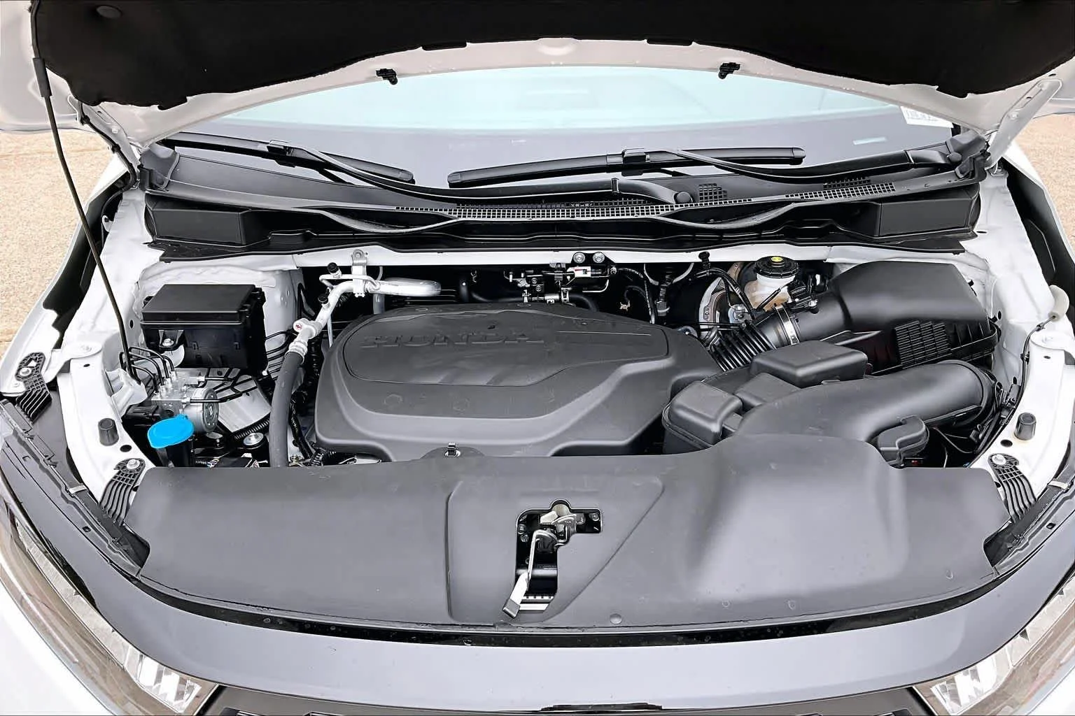 New 2026 Platinum White Pearl Honda EX-L image 16