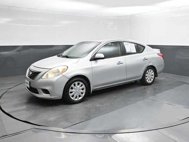 2014 Nissan Versa Sedan SV