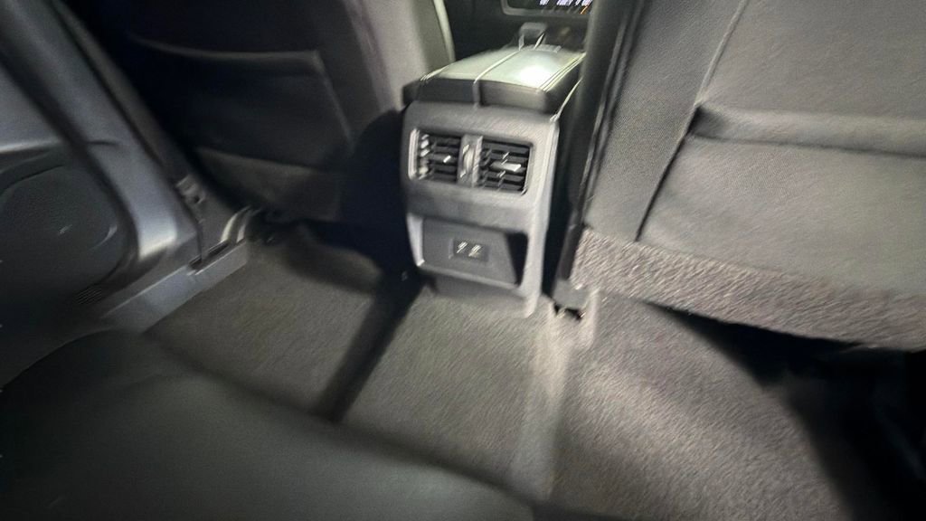 Used 2021 Silver Nissan SV FWD image 30