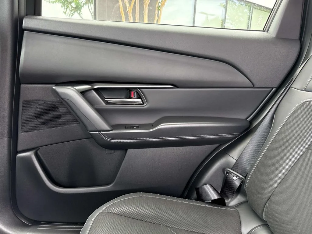 New 2026 Navy Blue Mica Mazda 2.5 S Preferred AWD image 21