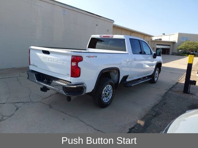 Used 2024 Summit White Chevrolet LT image 4