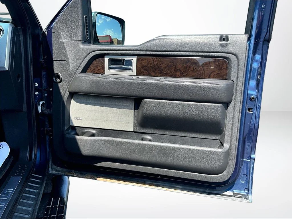 Used 2014 Blue Ford Limited image 24
