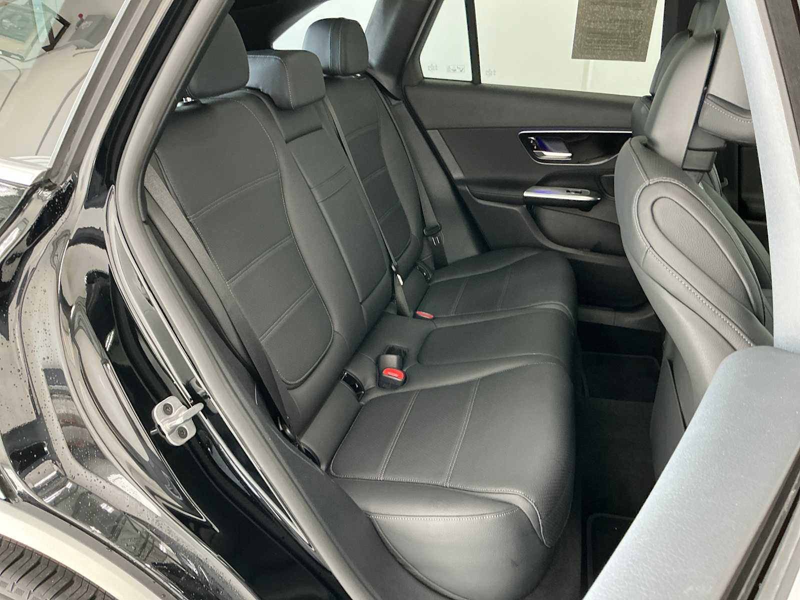 Certified Used 2026 Black Mercedes-Benz GLC 300 image 25