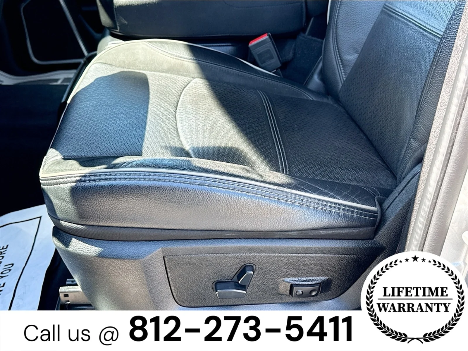 Used 2024 Silver Ram Laramie image 19