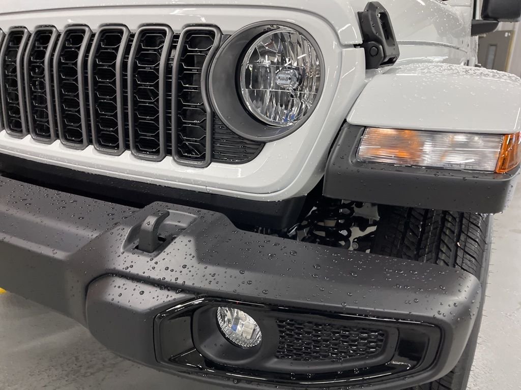 2026 Jeep Gladiator Sport S - Photo 10