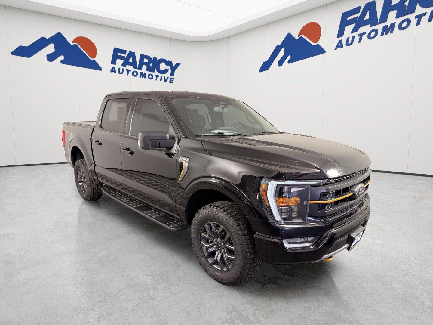 Used 2023 Agate Black FORD TREMOR image 10