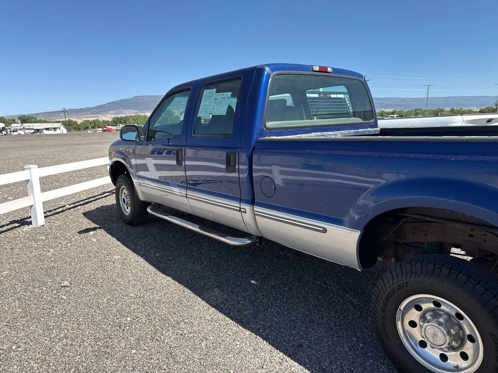 Used 1999 Deep Wedgewood Blue Clearcoat Metallic Ford XL image 13