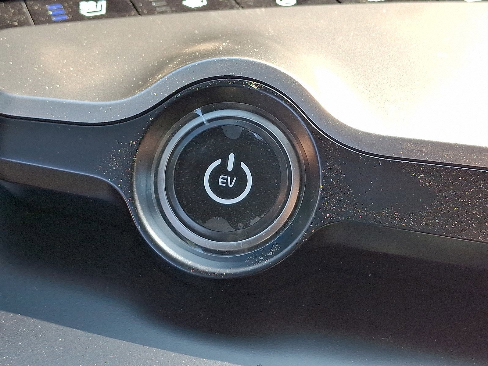 2025 Kia EV6 Wind - Photo 12