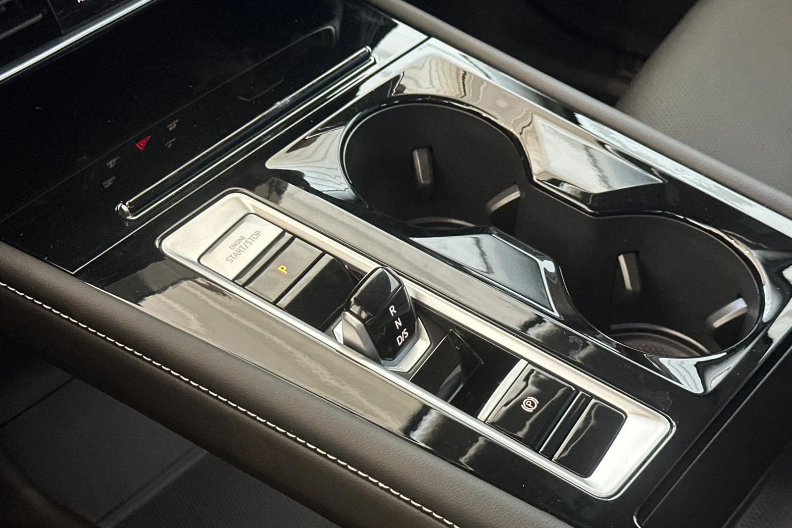 New 2026  Volkswagen 2.0T SE w/Technology image 21