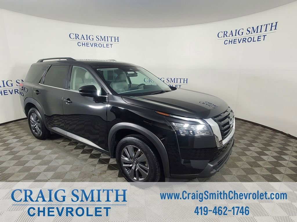 Used 2025 Black Nissan SV image 7