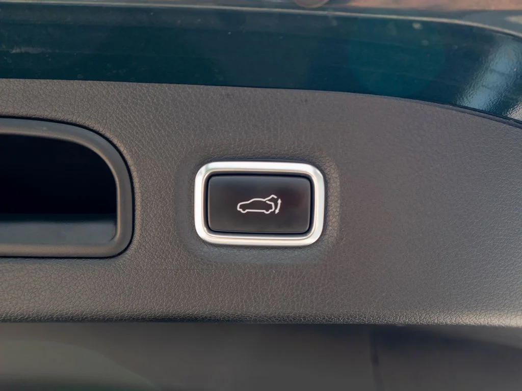 Used 2023 Green Kia GT2 image 35