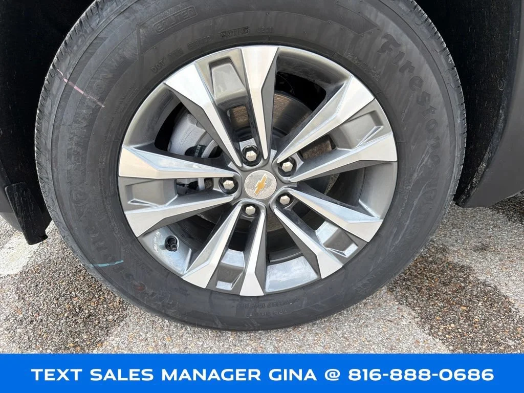 2026 Chevrolet Equinox LT - Photo 11