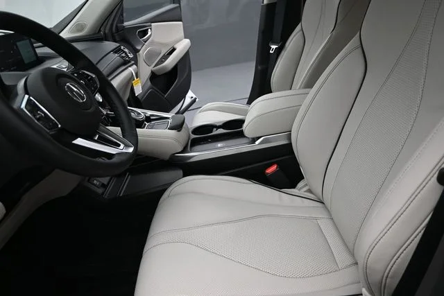 New 2026 Platinum White Pearl Acura Advance Package image 13