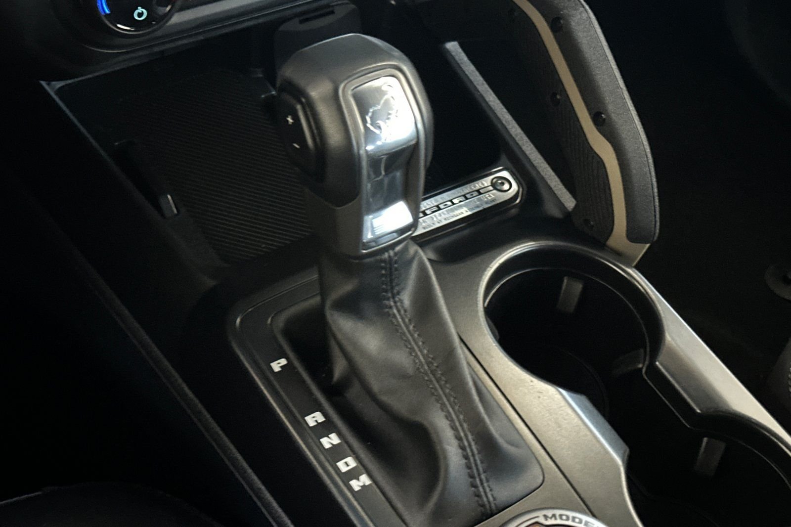 Used 2025 Gray Ford Badlands image 23