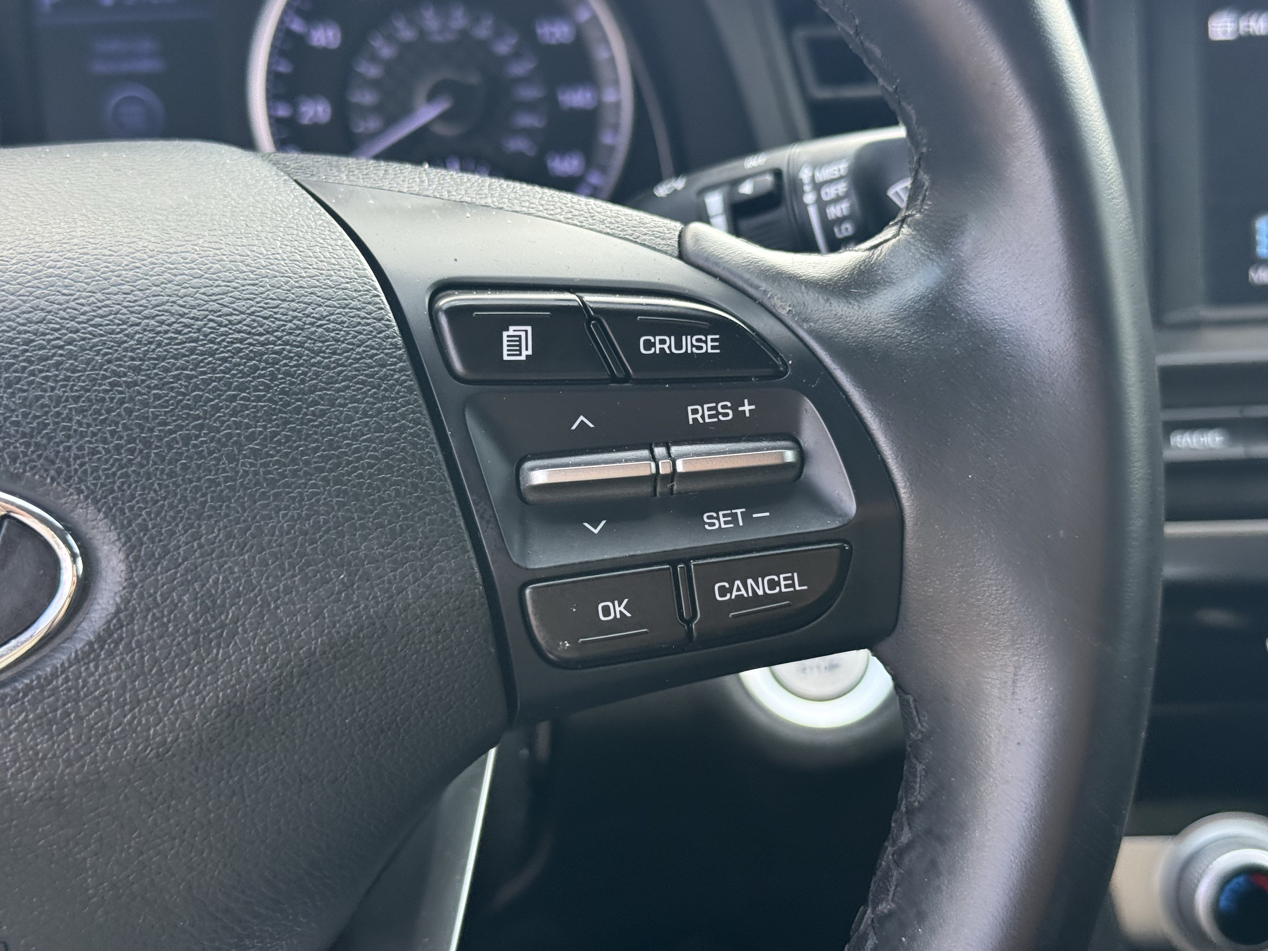 Used 2020 Quartz White Pearl Hyundai Value Edition image 17