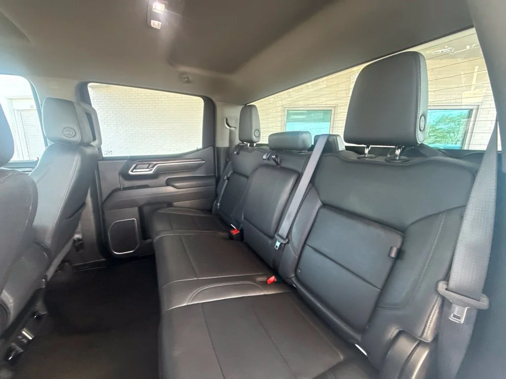 Used 2025 Summit White GMC SLT image 42