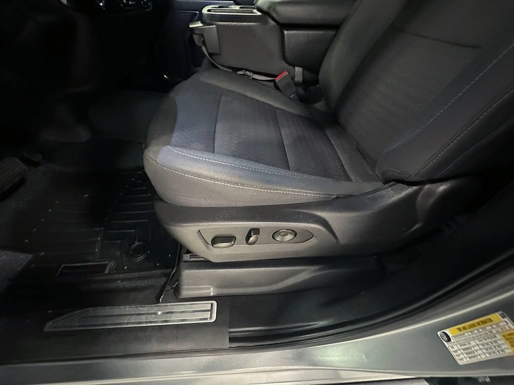 Used 2023 Sterling Gray Metallic Chevrolet LT (2FL) image 24