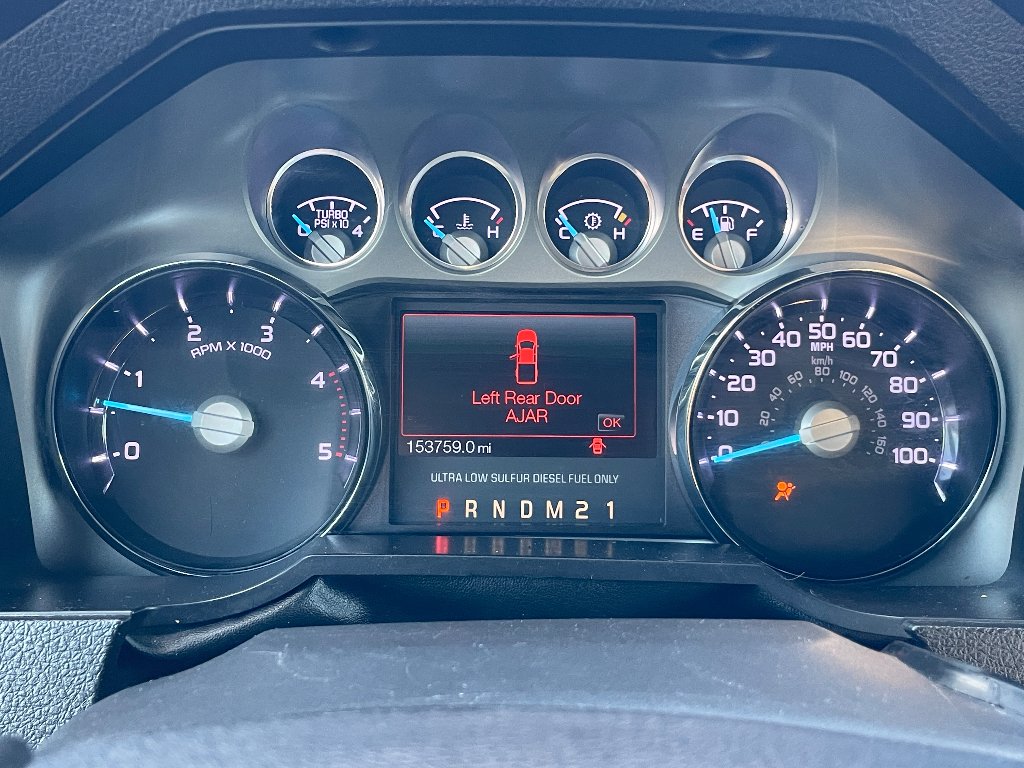 Used 2014 White Platinum Metallic Tri-Coat Ford Lariat image 4