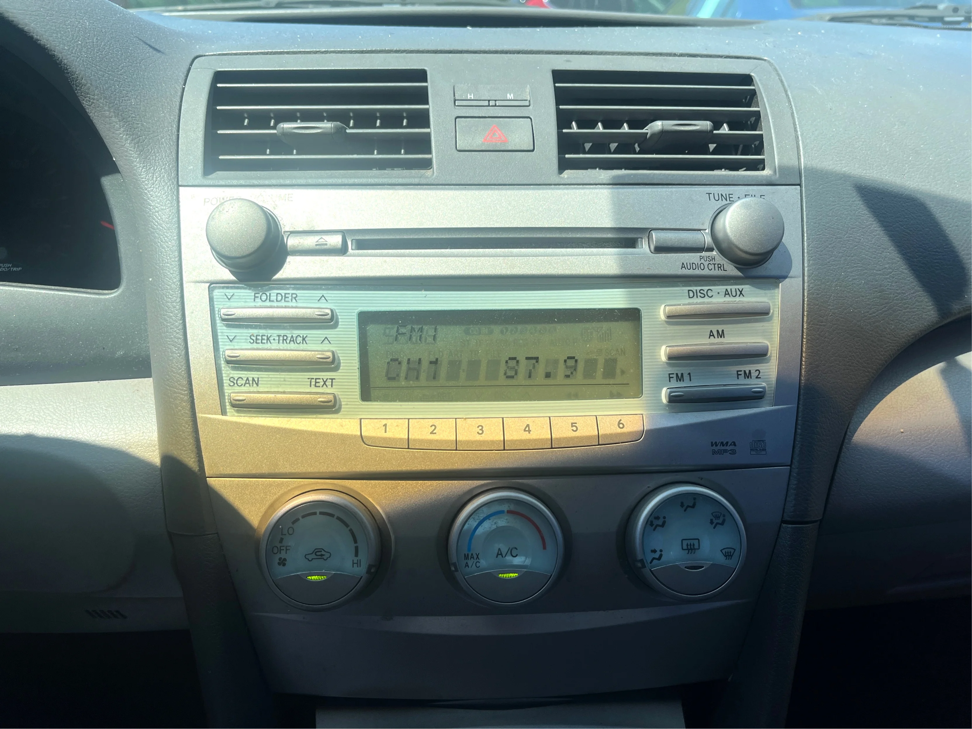Used 2007 GRAY Toyota CE 5-Spd AT image 11