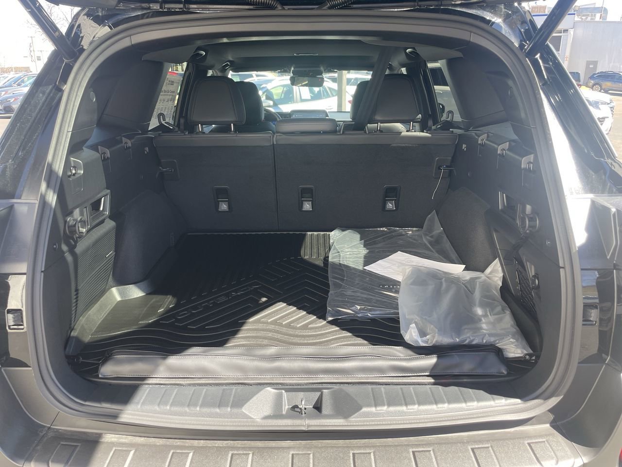 2026 Subaru Outback Limited - Photo 15
