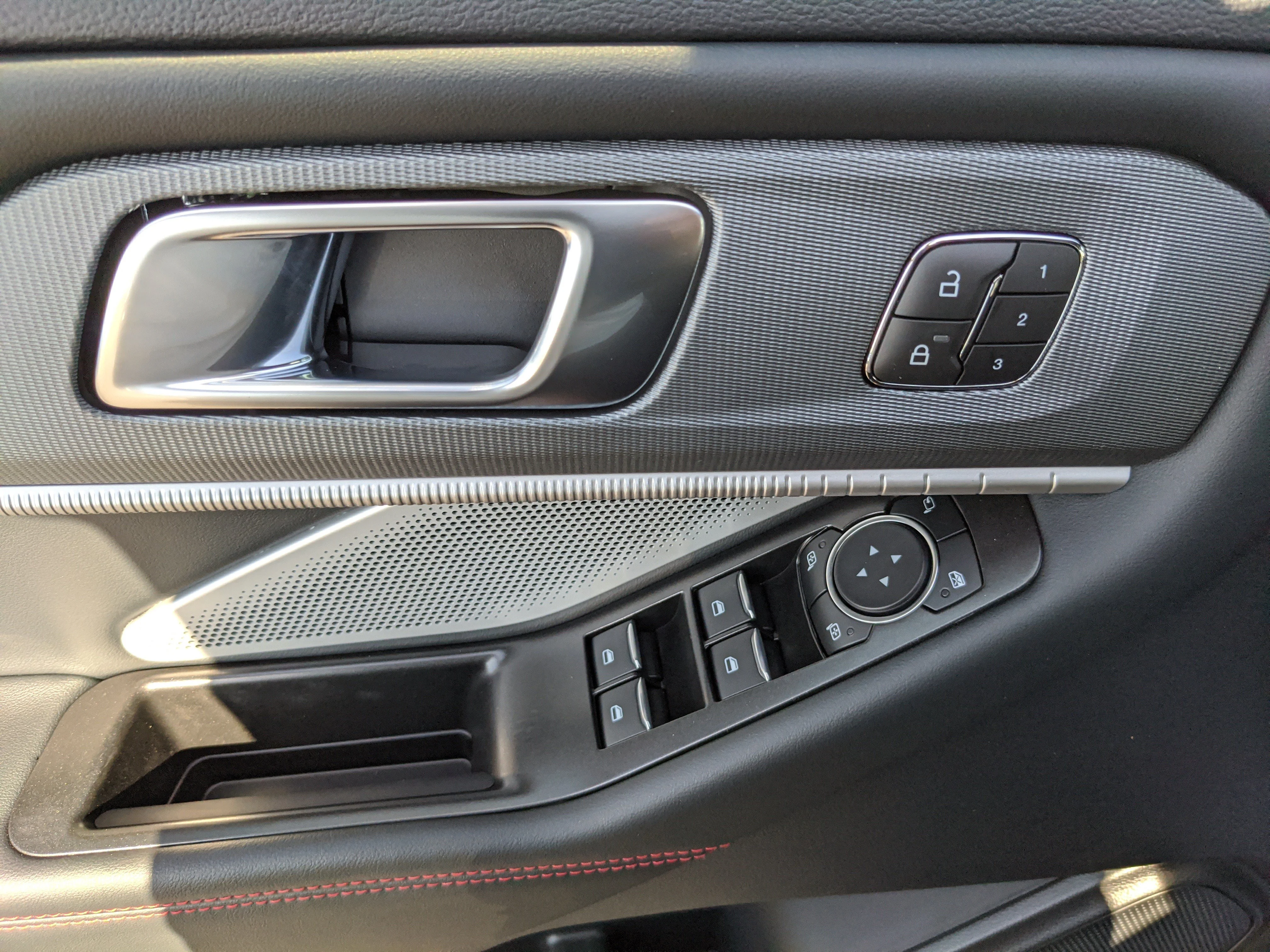 New 2026 Agate Black Metallic Ford ST image 18
