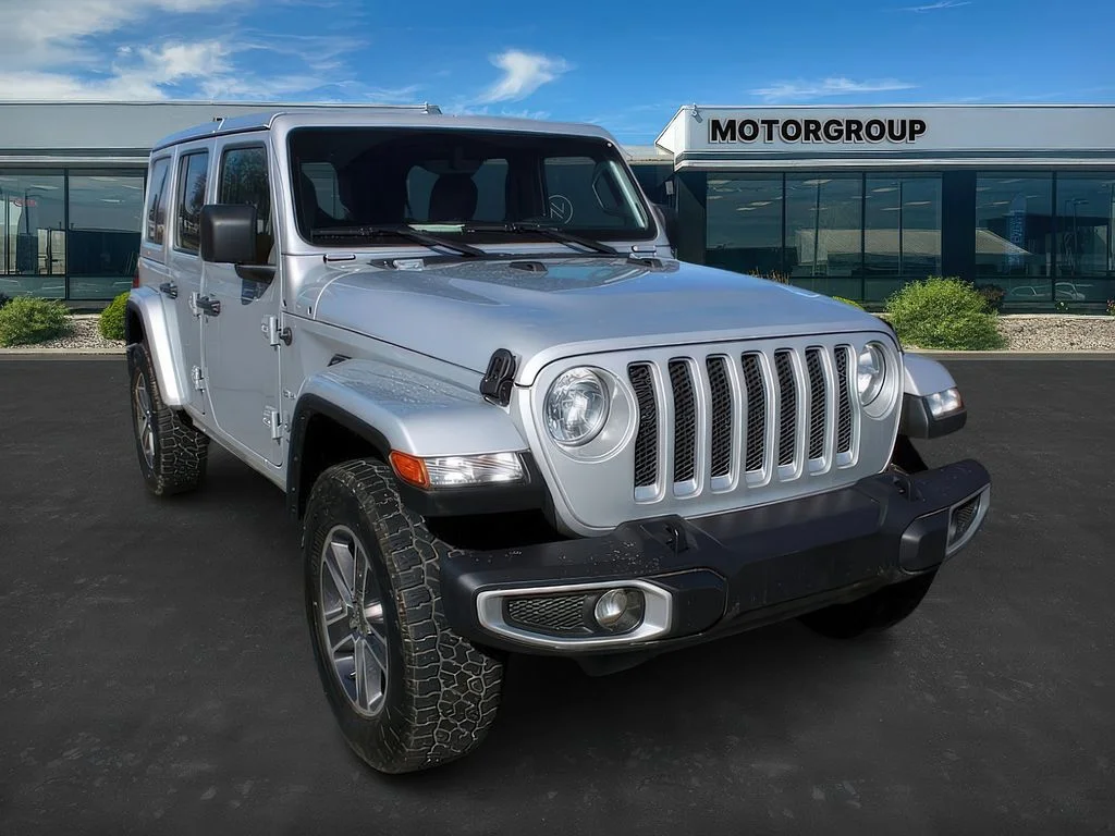 2023 Jeep Wrangler Sahara's photo