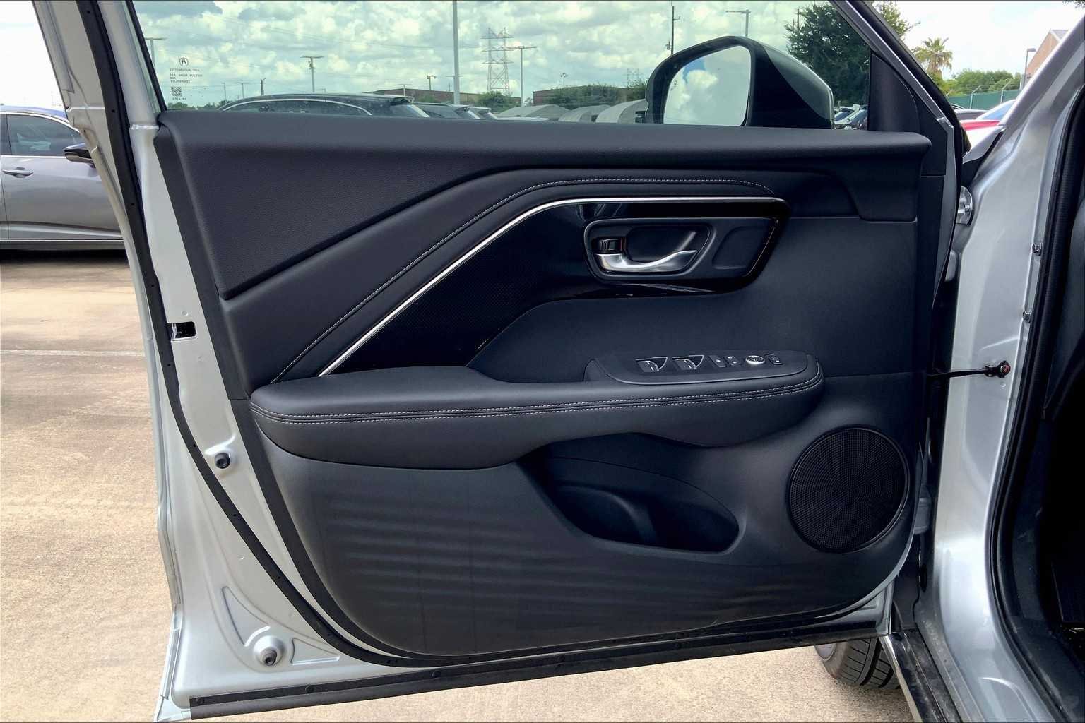 2025 Acura ADX Base - Photo 10