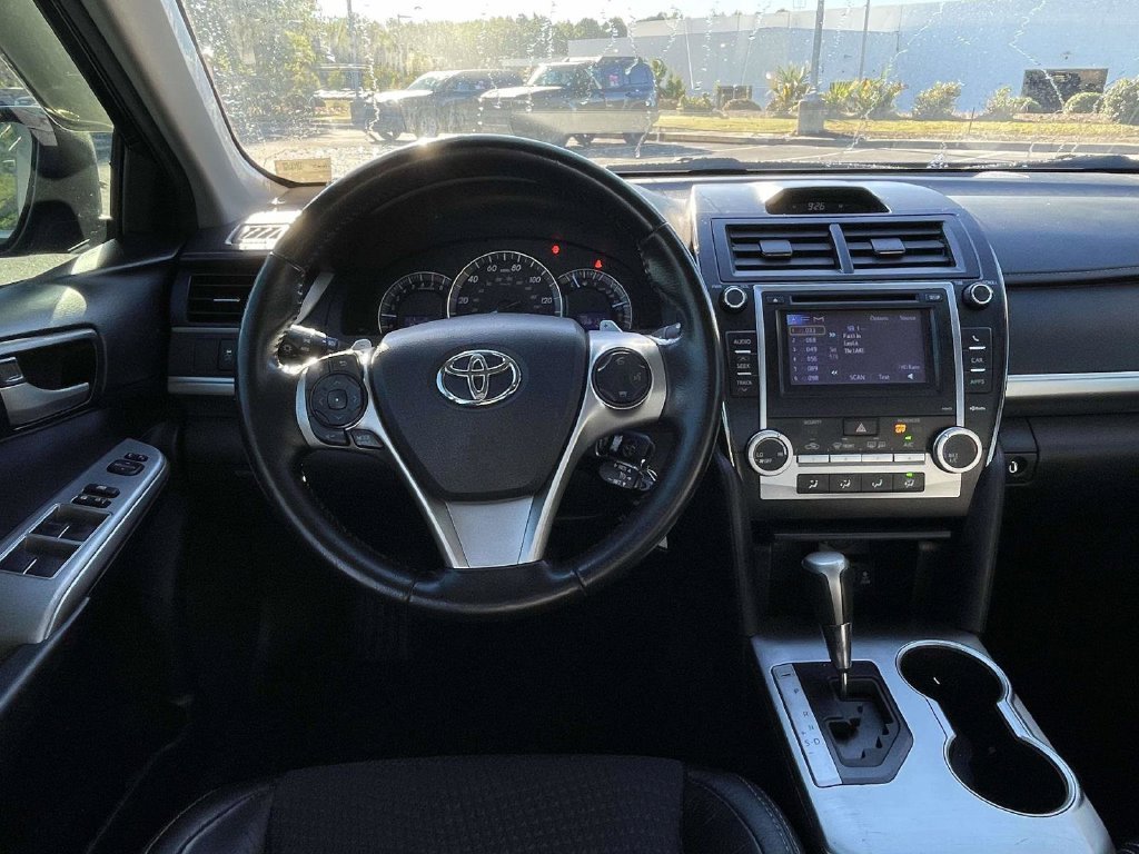 Used 2014 Black Toyota SE image 14