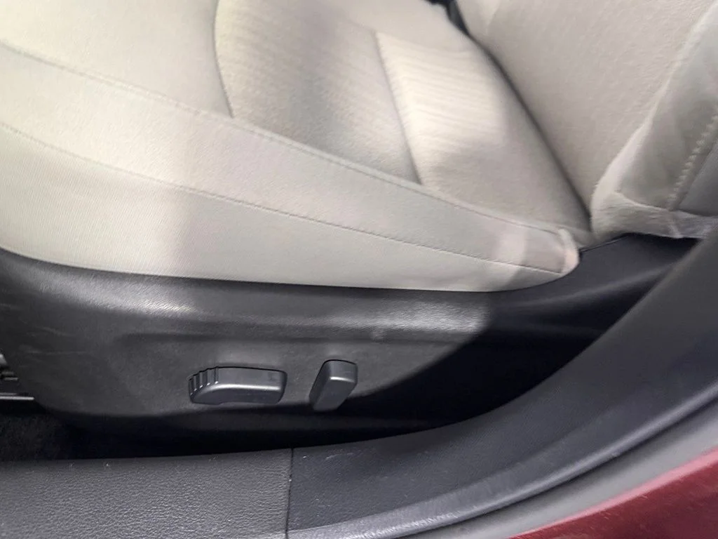 Certified Used 2025  Nissan 2.5 SV image 22