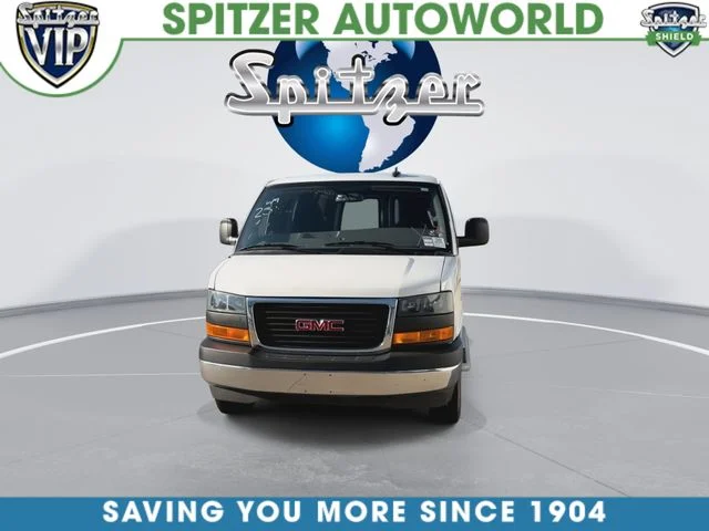 Used 2024 White GMC Work Van image 4