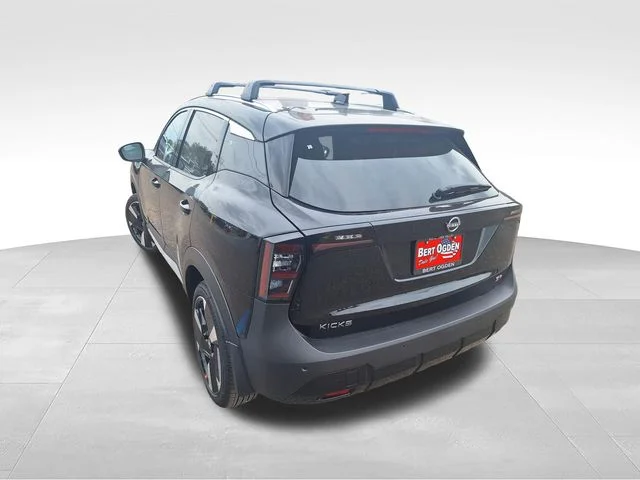 New 2026 Super Black Nissan SR image 5