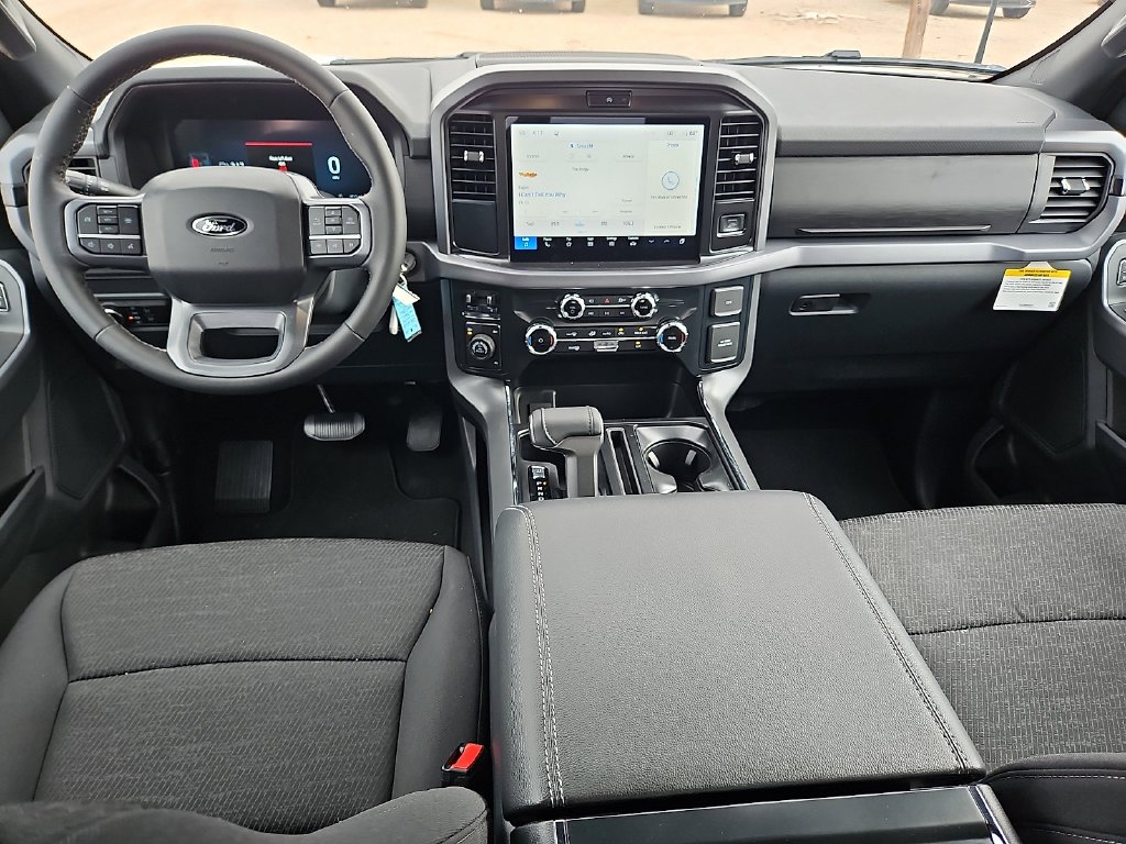 New 2026 Oxford White Ford XLT image 15