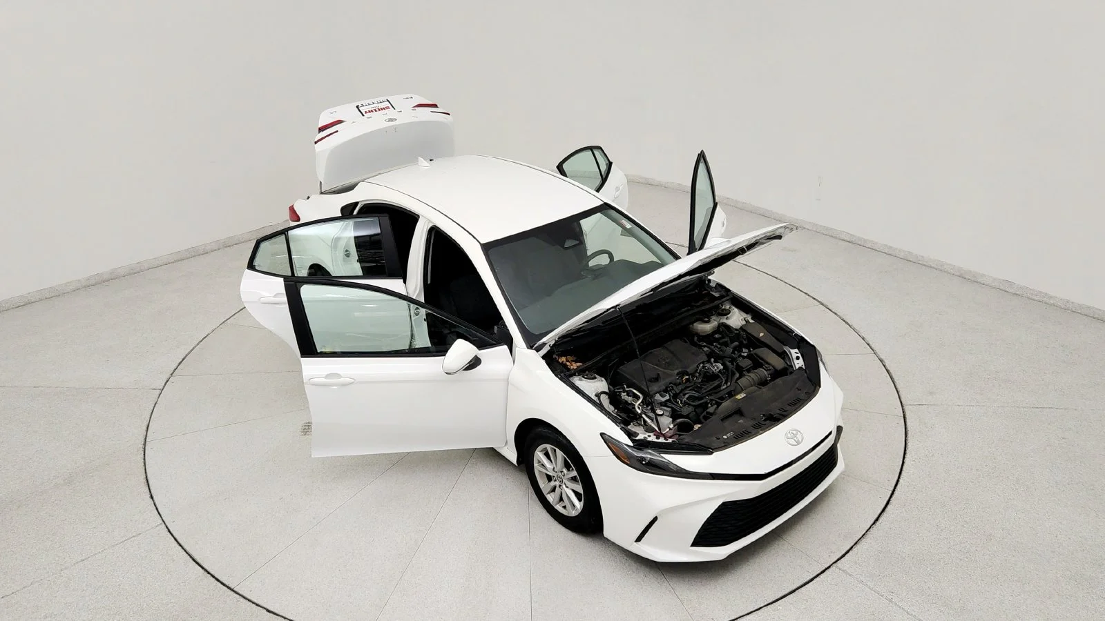 Used 2025 White Toyota LE image 21