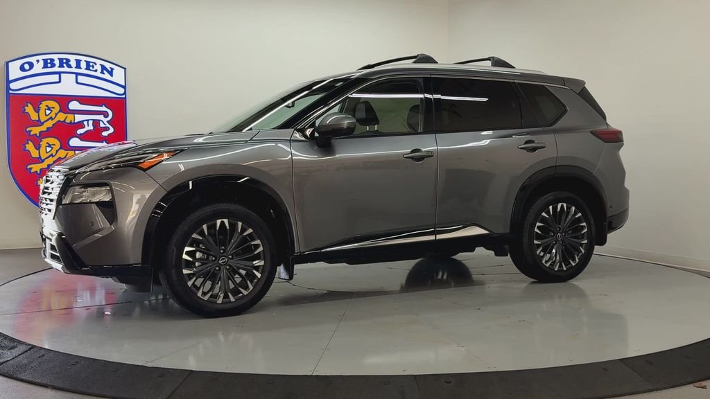 Certified Used 2025 Gun Metallic Nissan Platinum image 8