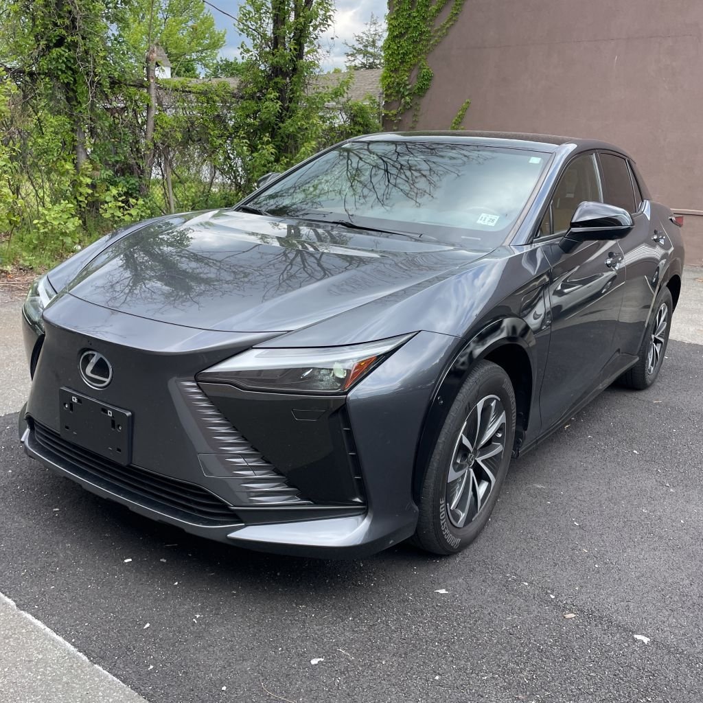 2023 Lexus RZ