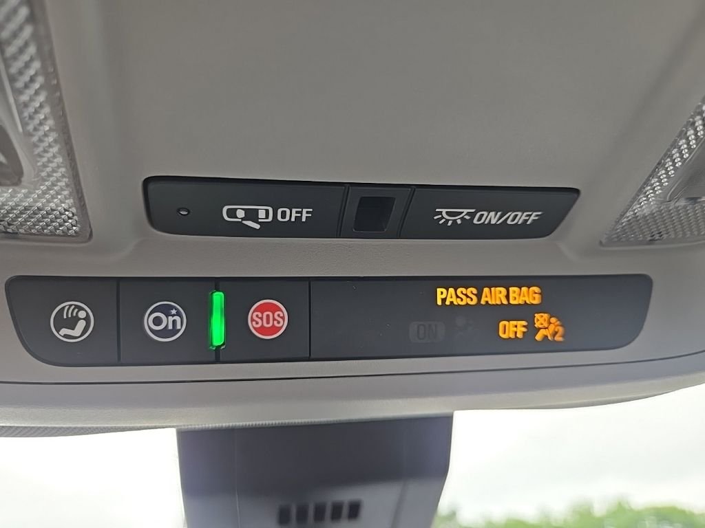 Used 2024 White Chevrolet LT image 68