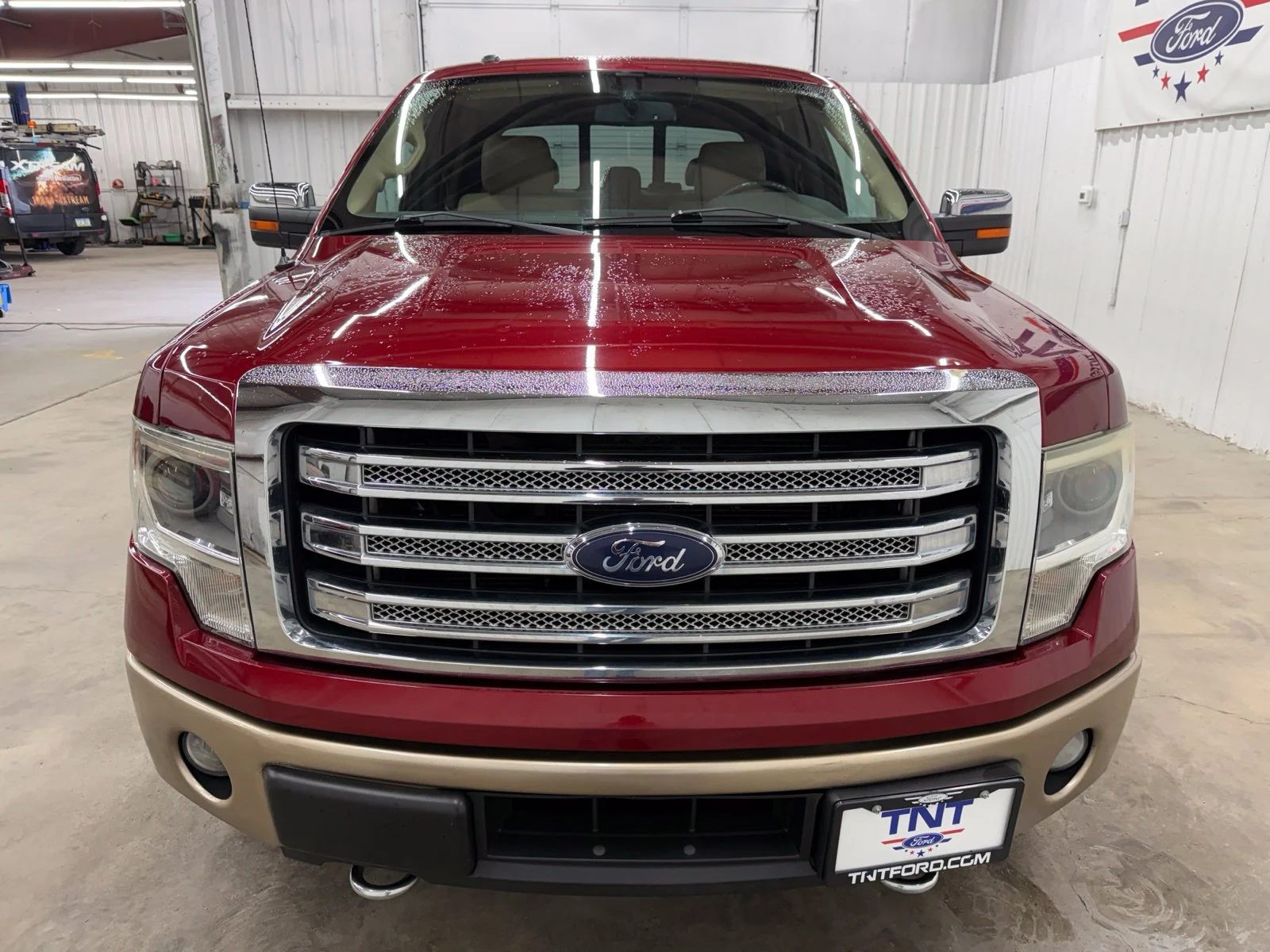 Used 2014 Beige Ford Lariat image 3
