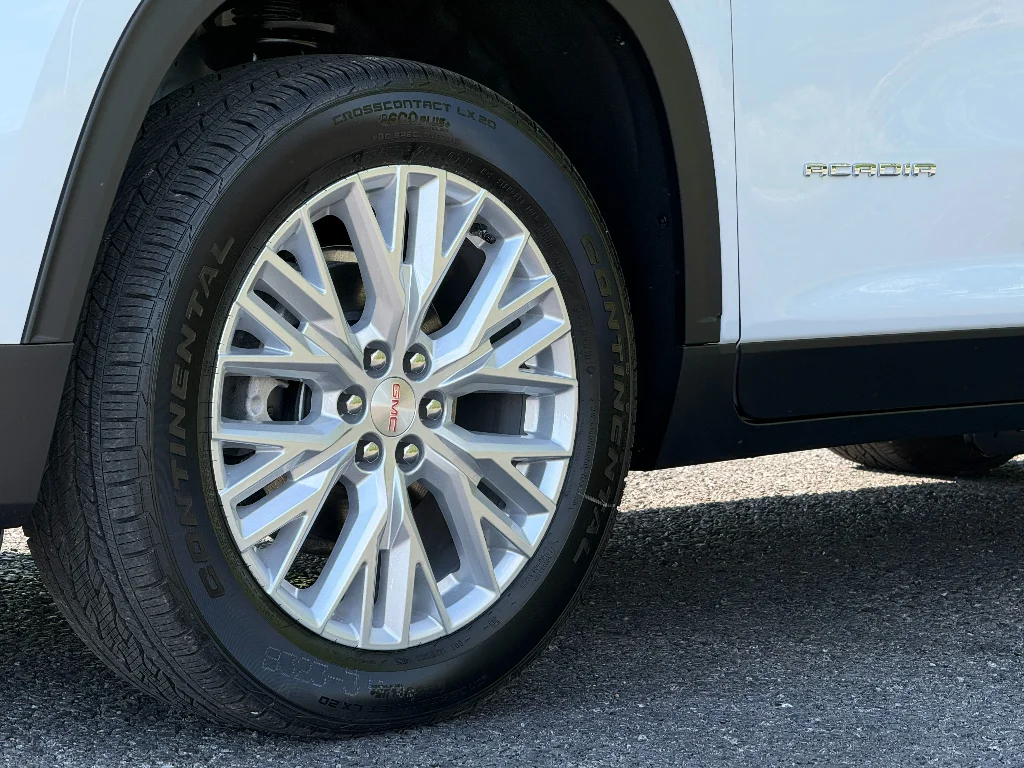2026 GMC Acadia Elevation - Photo 14