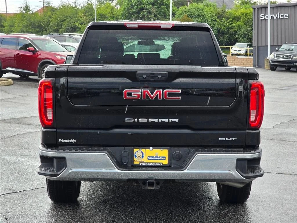 Used 2025 Black GMC SLT image 25