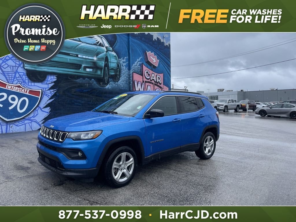 Used 2024 Blue Jeep Latitude image 1