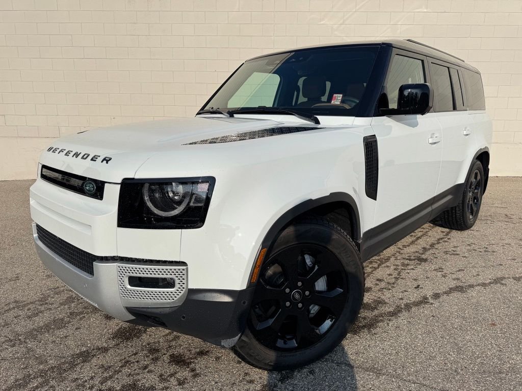 Used 2025 Fuji White Land Rover S image 1