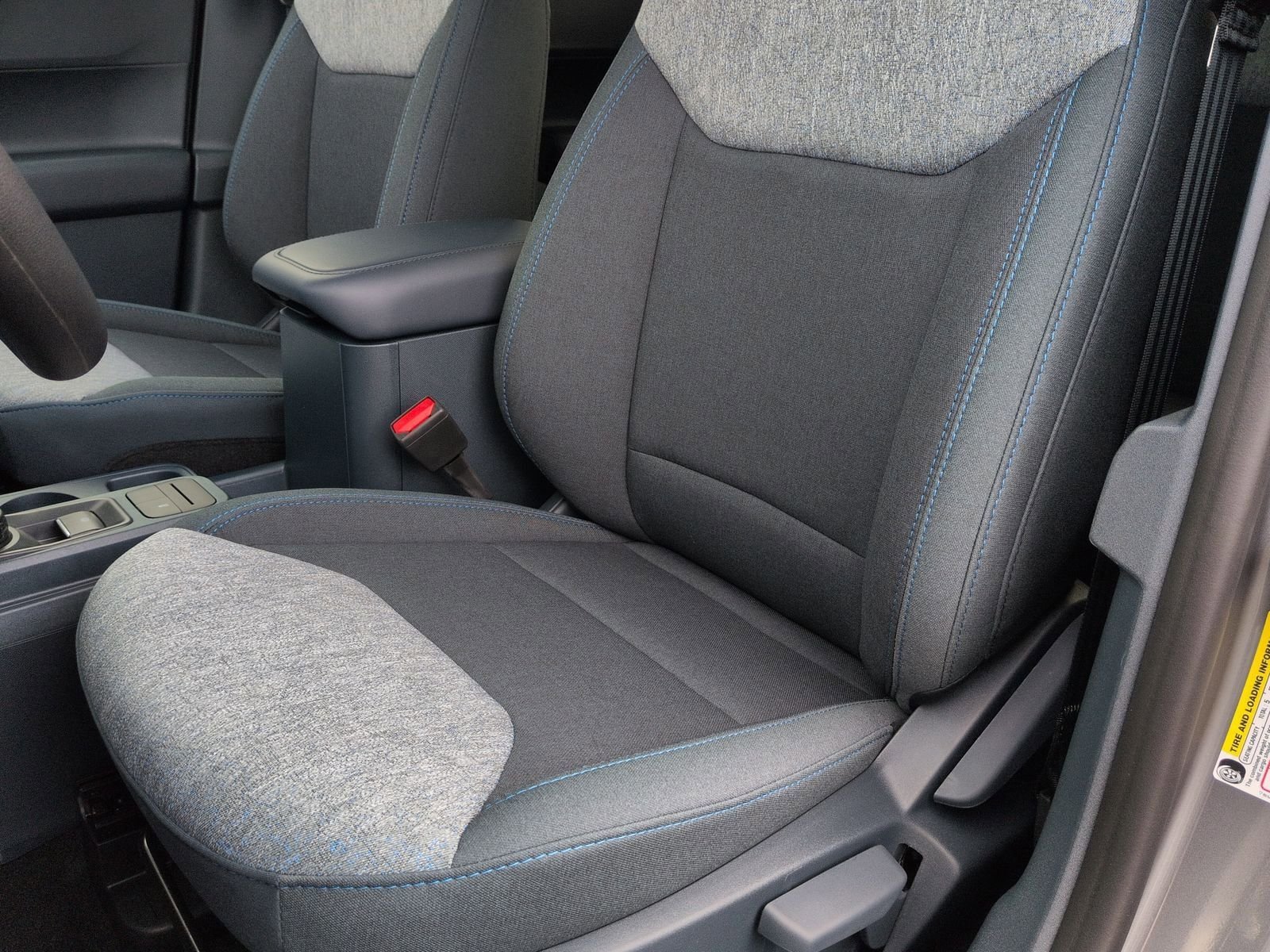 2025 Ford Maverick XLT - Photo 17