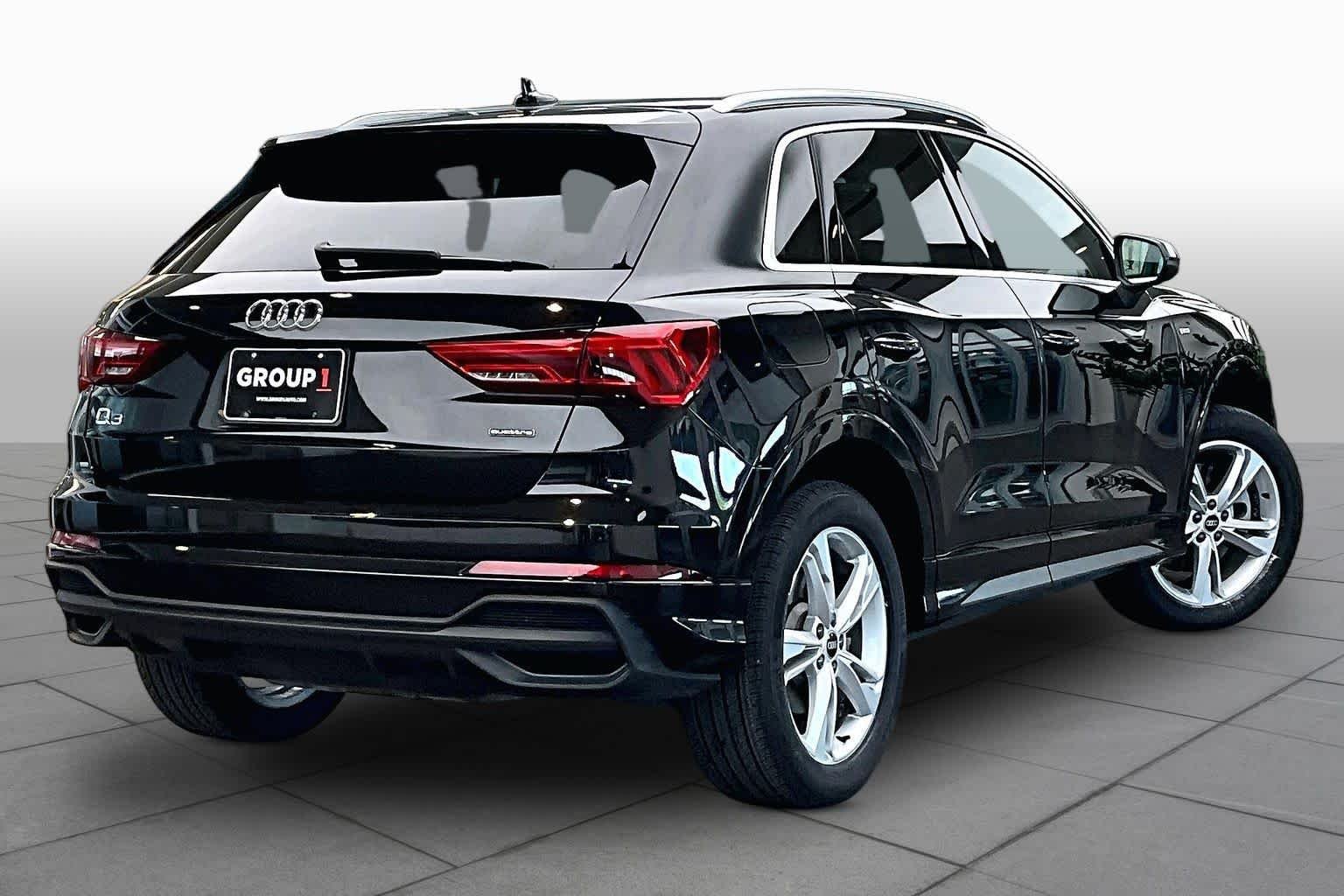 Used 2024 Mythos Black Metallic Audi S line Premium image 13