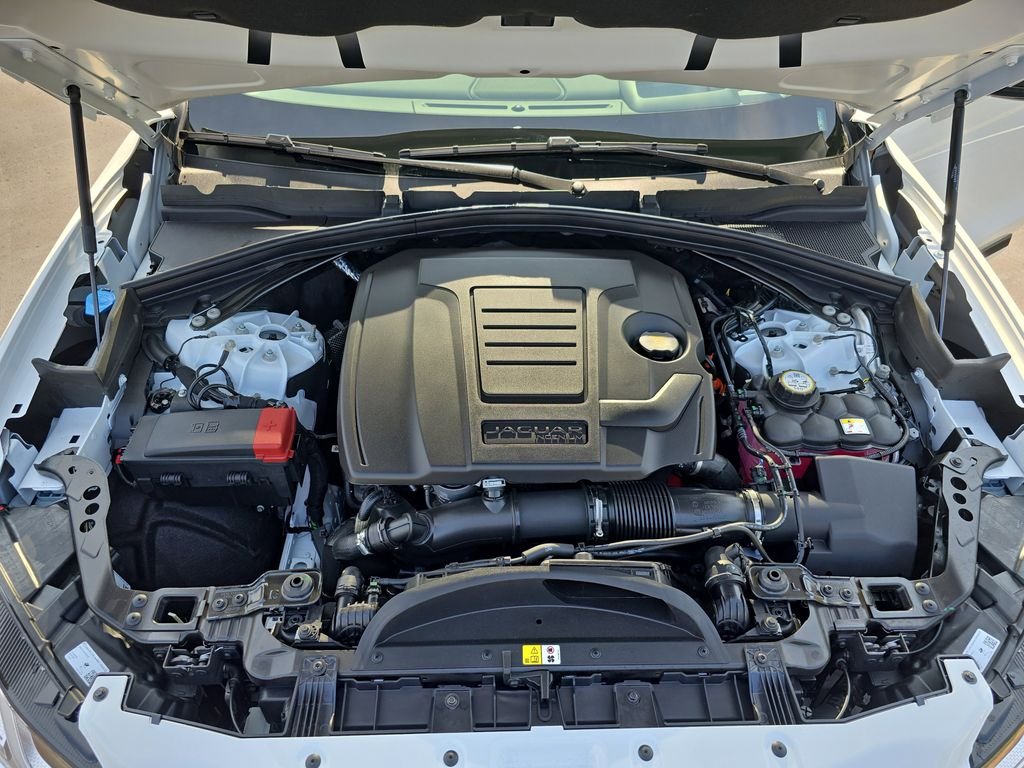 2026 Jaguar F-Pace R-Dynamic S - Photo 14
